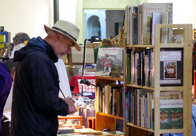 Browsing at the Cirencester Antiques & Collectables Market